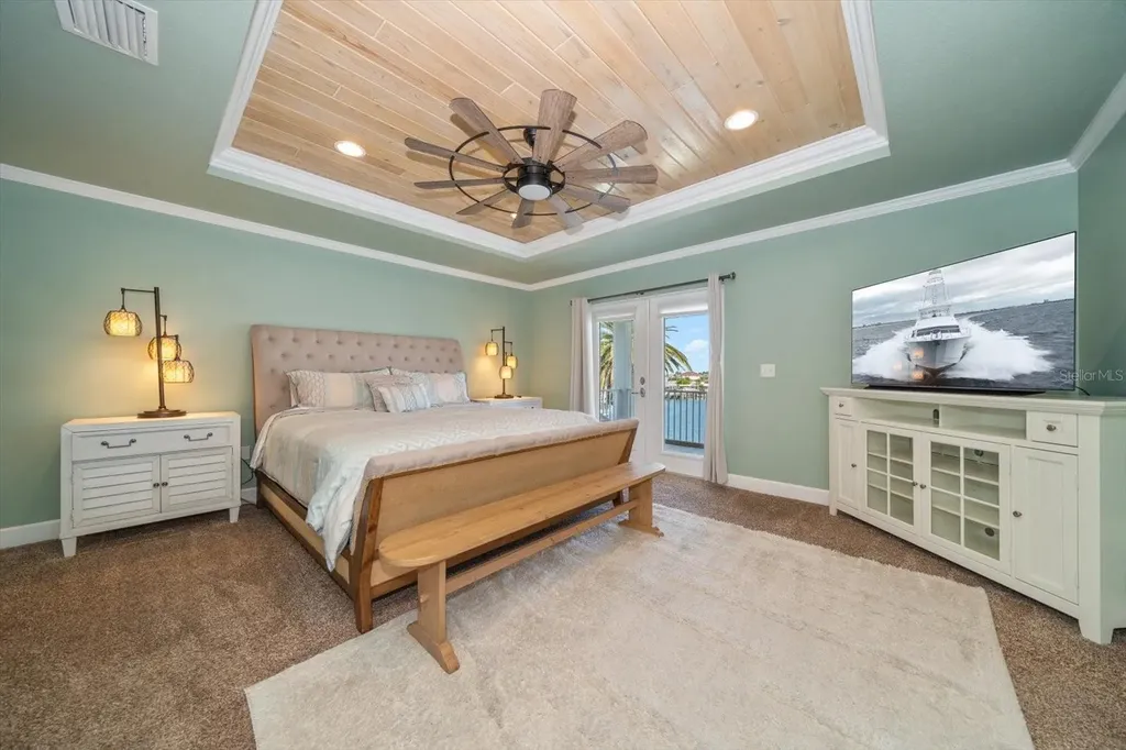 478 Harbor Drive S Indian Rocks Beach FL 33785