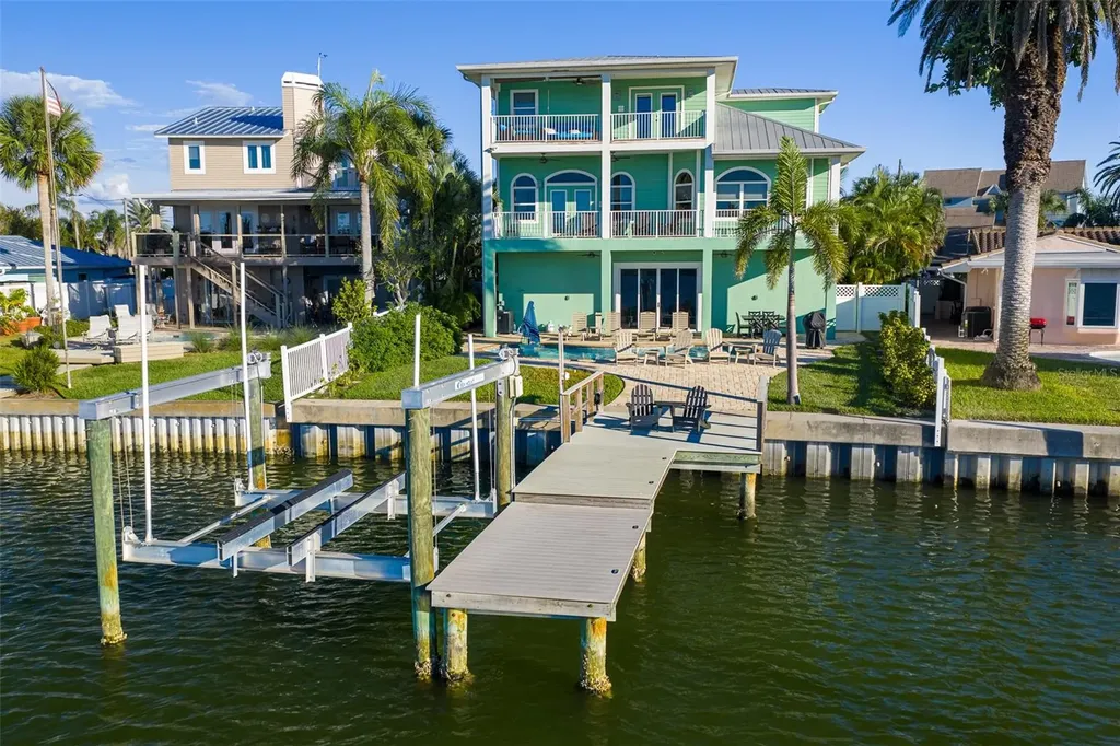 478 Harbor Drive S Indian Rocks Beach FL 33785