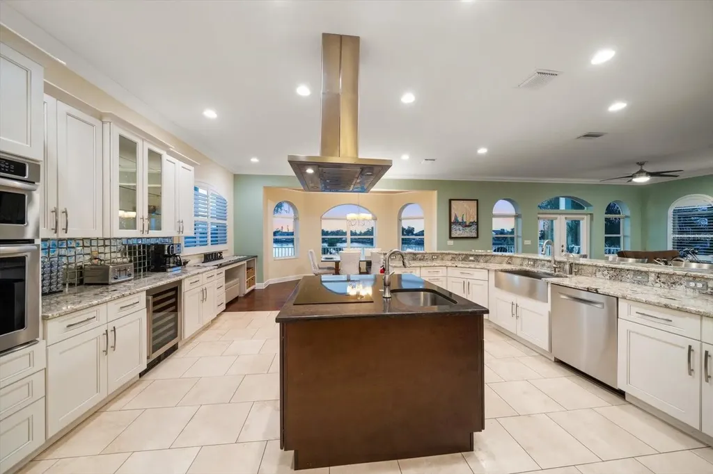 478 Harbor Drive S Indian Rocks Beach FL 33785