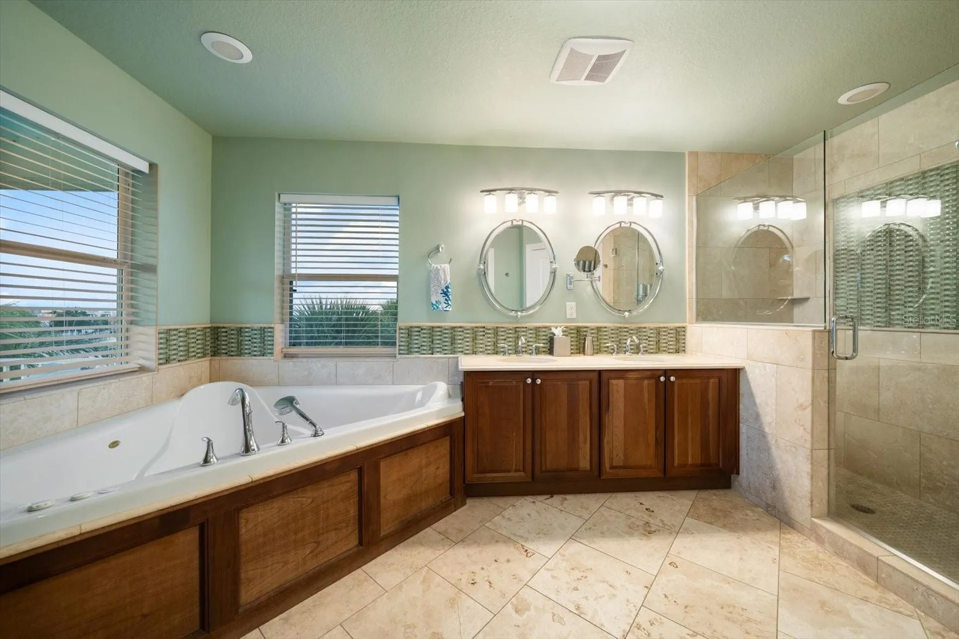 478 Harbor Drive S Indian Rocks Beach FL 33785
