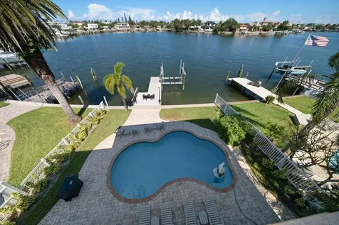 478 Harbor Drive S Indian Rocks Beach FL 33785