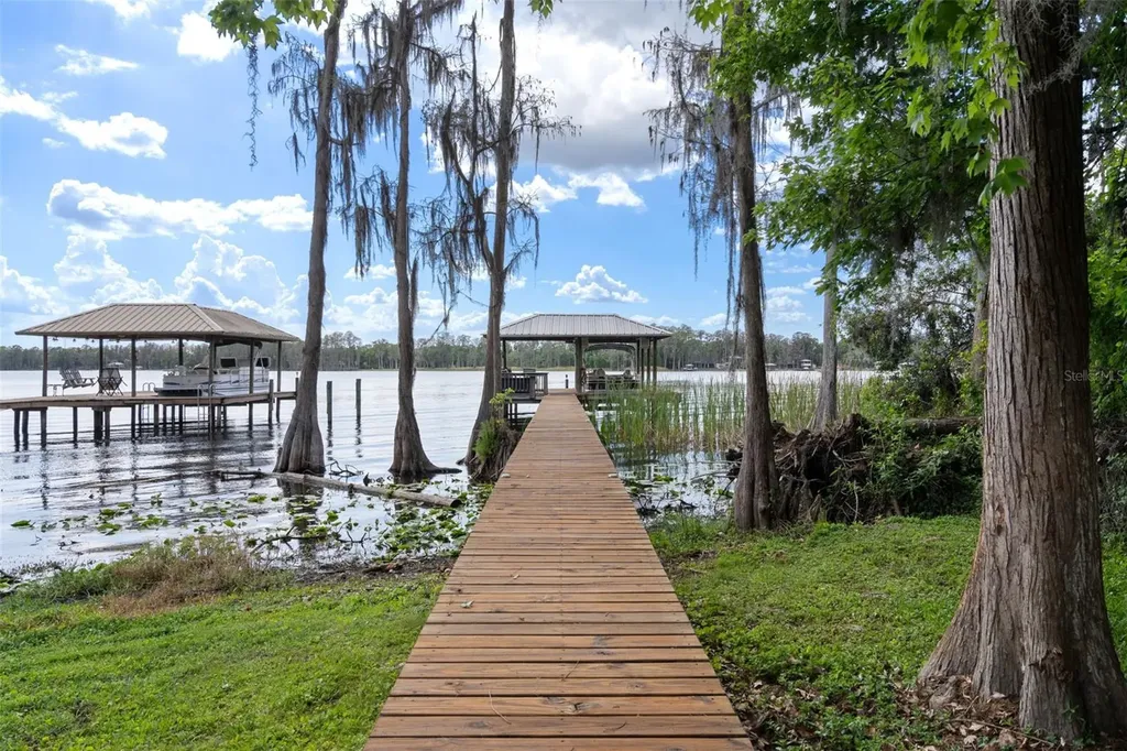 21133 Marsh Hawk Drive Land O Lakes FL 34638