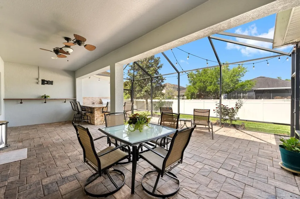 11403 Scribner Station Lane Lithia FL 33547
