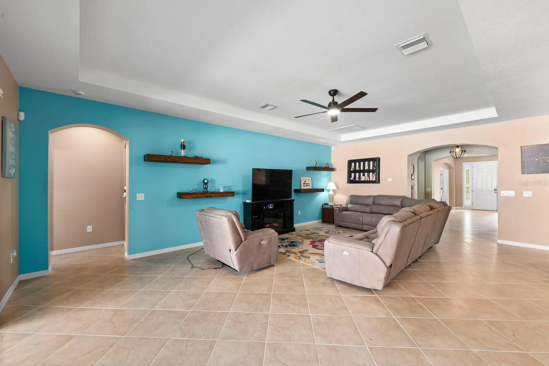11403 Scribner Station Lane Lithia FL 33547