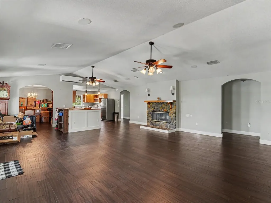 1740 Bayshore Drive Terra Ceia FL 34250