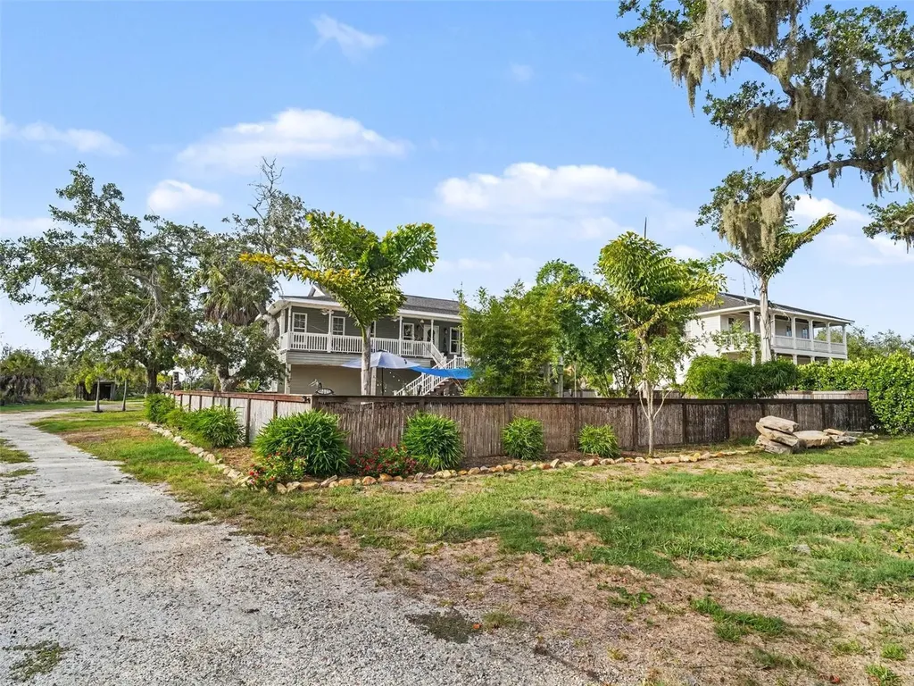 1740 Bayshore Drive Terra Ceia FL 34250
