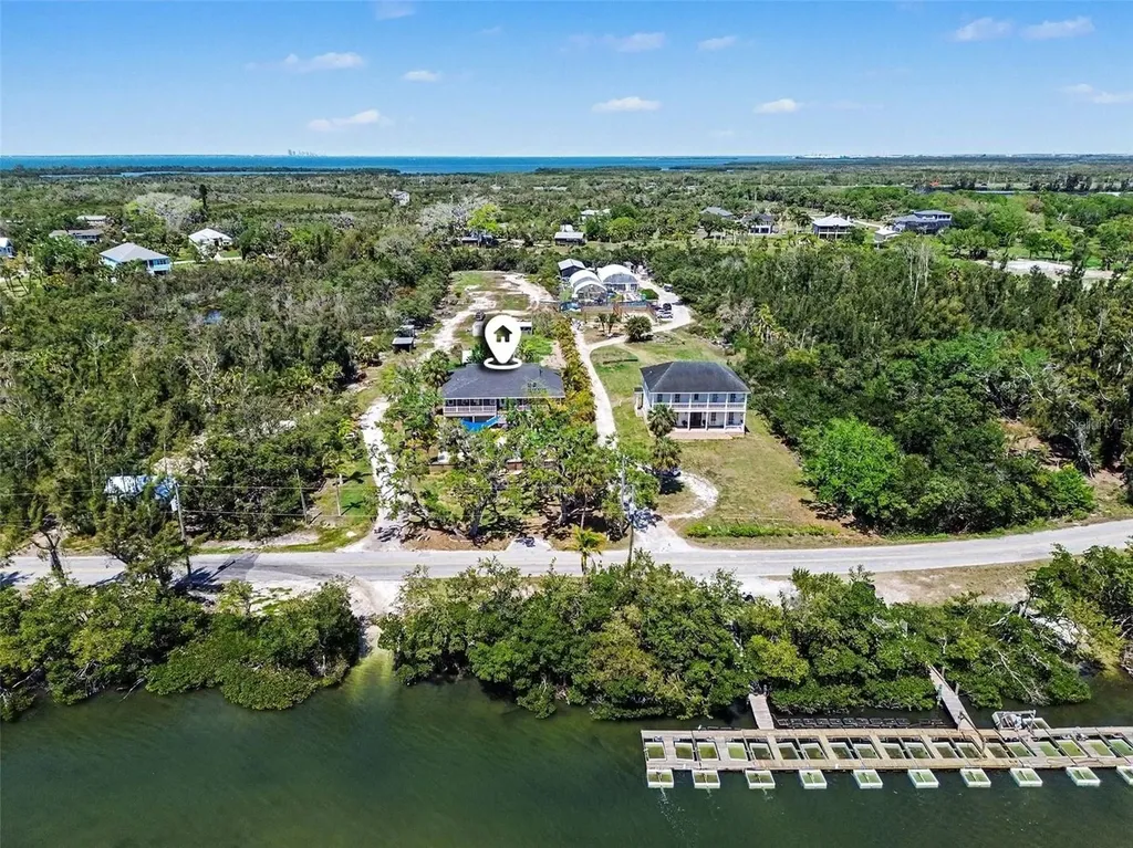 1740 Bayshore Drive Terra Ceia FL 34250