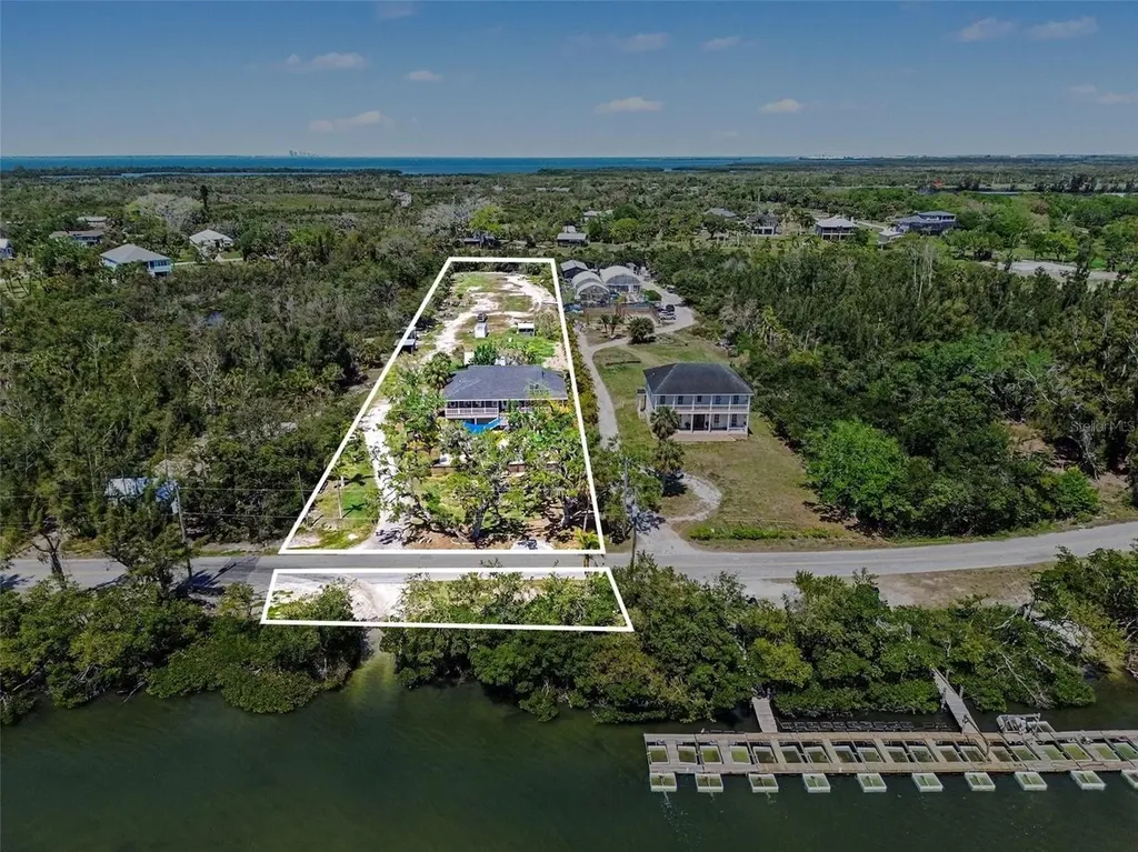 1740 Bayshore Drive Terra Ceia FL 34250