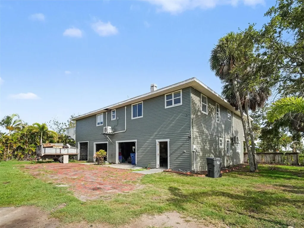 1740 Bayshore Drive Terra Ceia FL 34250