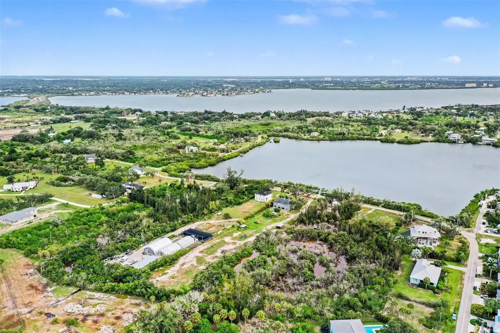 1740 Bayshore Drive Terra Ceia FL 34250