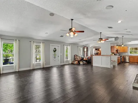 1740 Bayshore Drive Terra Ceia FL 34250