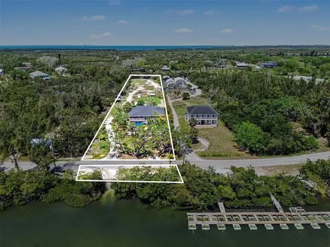 1740 Bayshore Drive Terra Ceia FL 34250