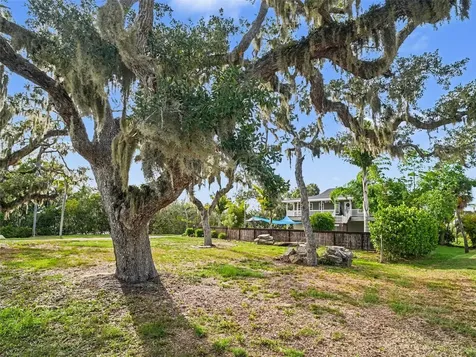 1740 Bayshore Drive Terra Ceia FL 34250