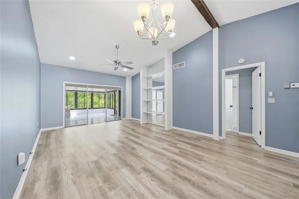 3135 Charter Club Drive Tarpon Springs FL 34688