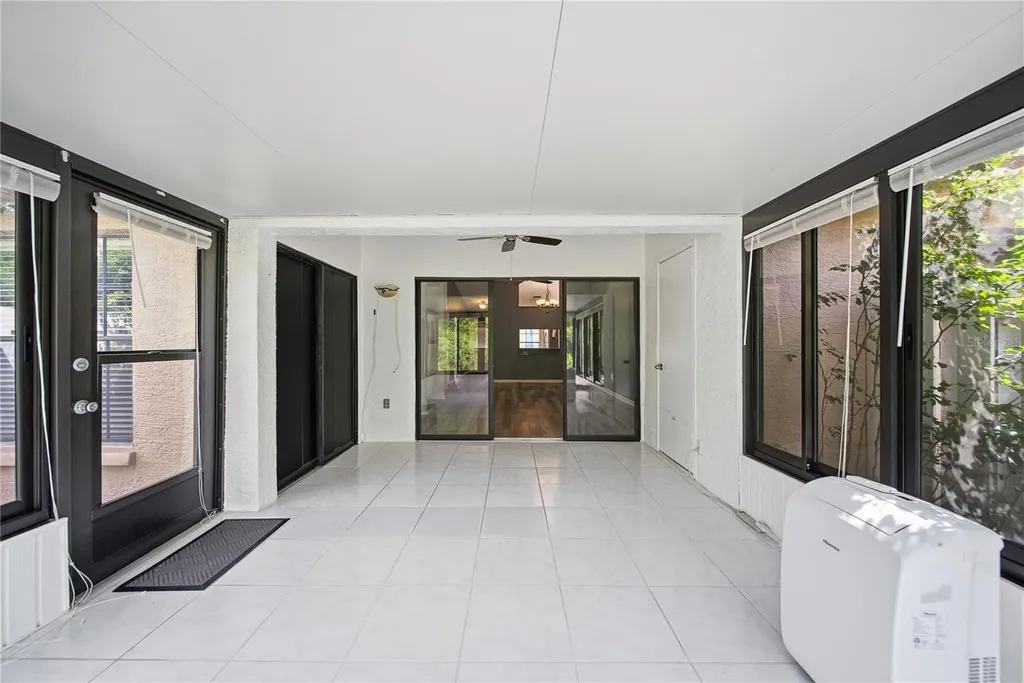 3135 Charter Club Drive Tarpon Springs FL 34688