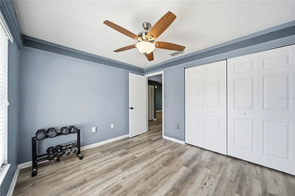 3135 Charter Club Drive Tarpon Springs FL 34688