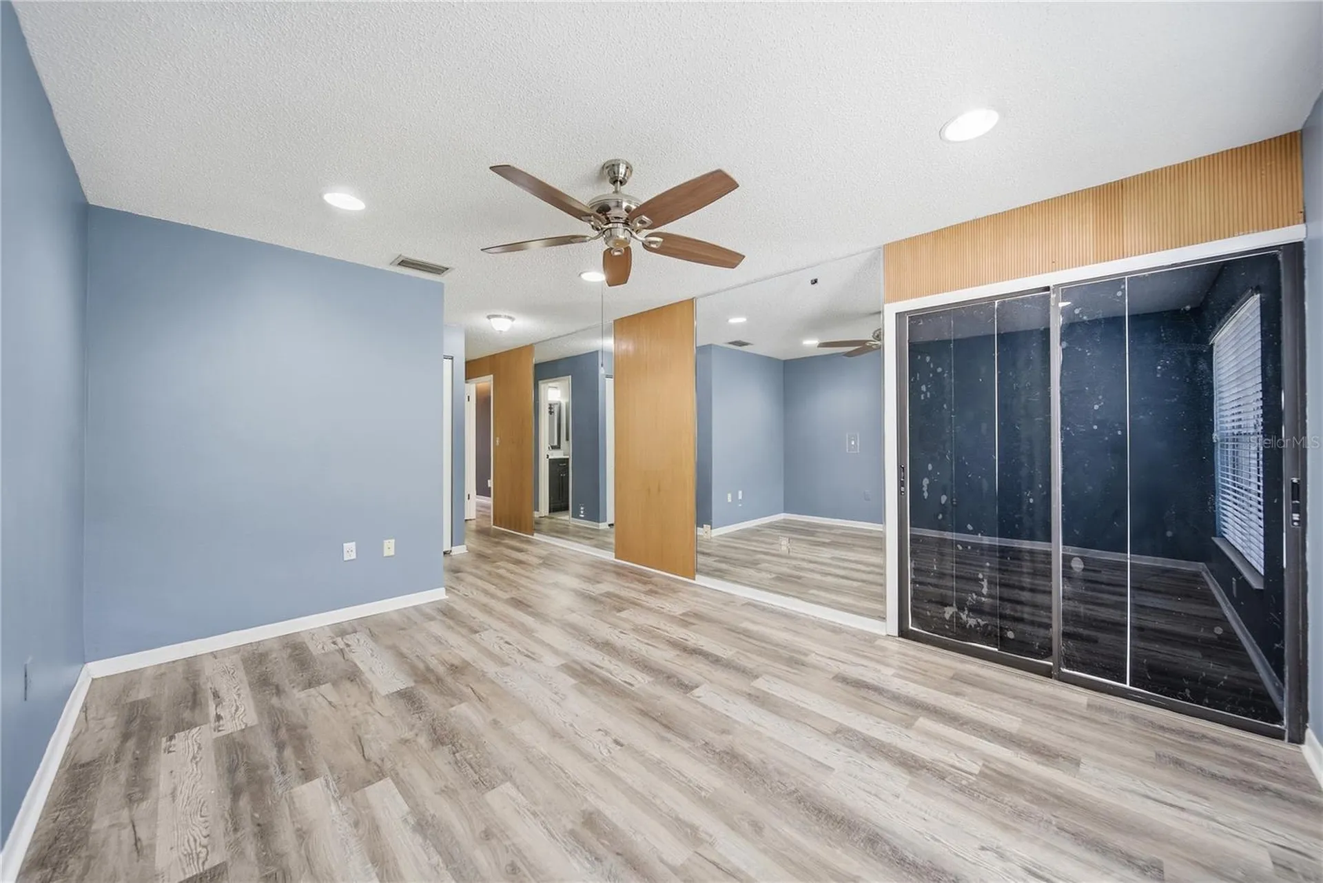 3135 Charter Club Drive Tarpon Springs FL 34688