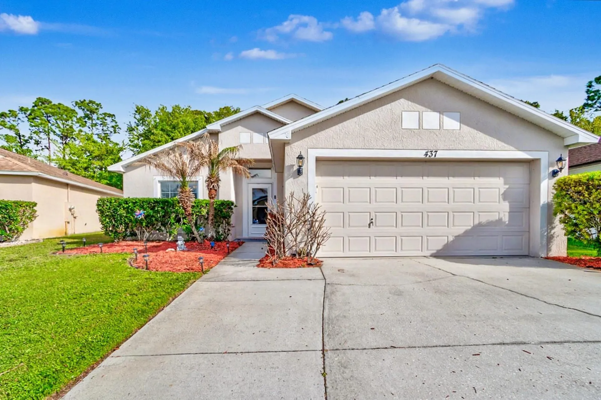437 Dahoon Holly Drive Daytona Beach FL 32117