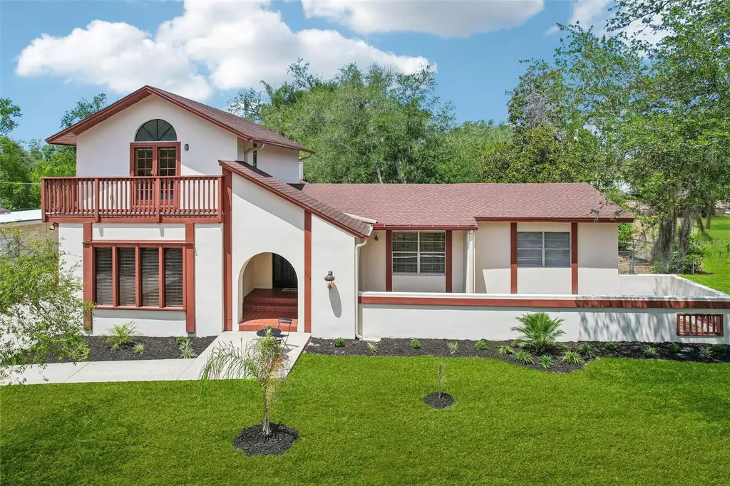 118 N Greenfield Avenue Temple Terrace FL 33617