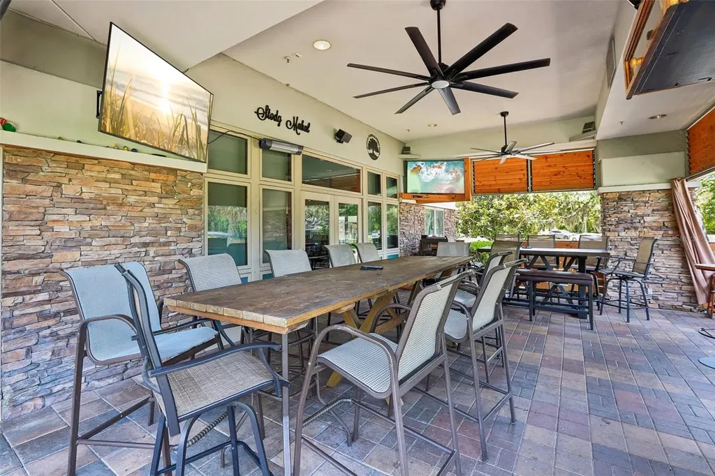 118 N Greenfield Avenue Temple Terrace FL 33617