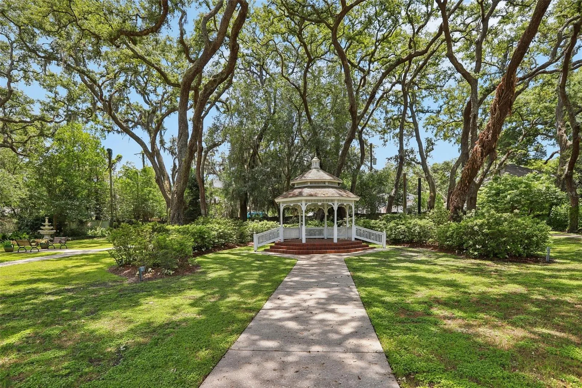 118 N Greenfield Avenue Temple Terrace FL 33617