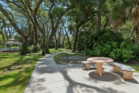 118 N Greenfield Avenue Temple Terrace FL 33617