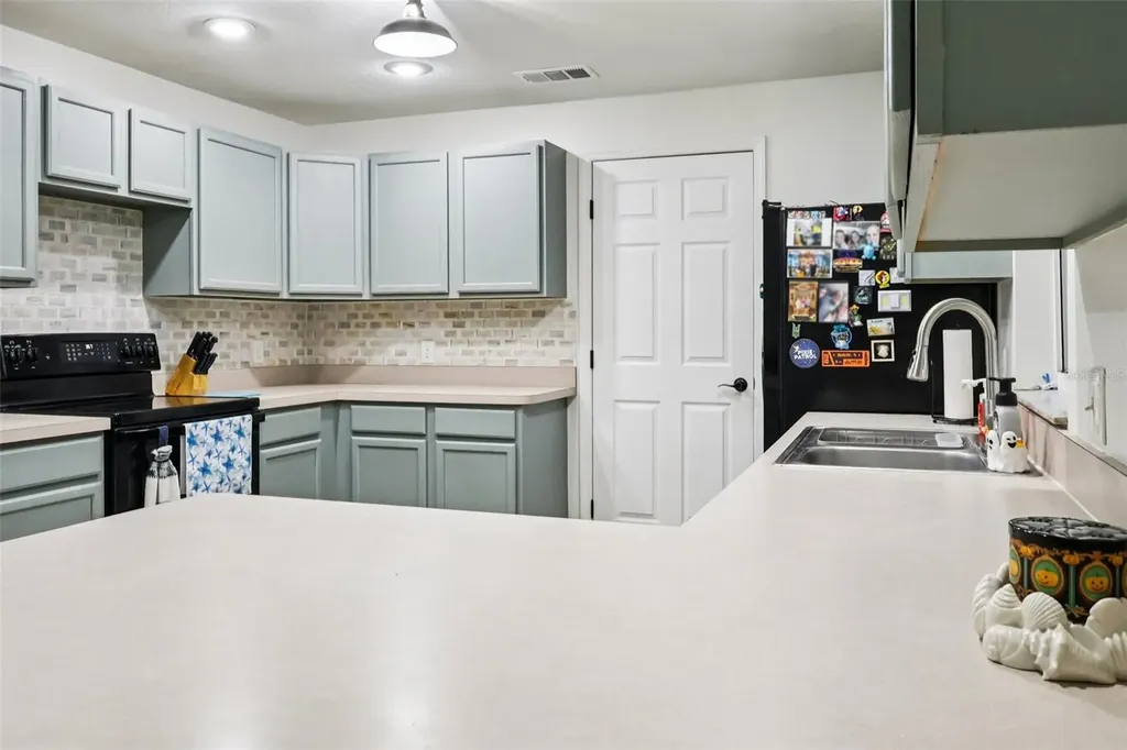 565 Chula Woods Court Chuluota FL 32766