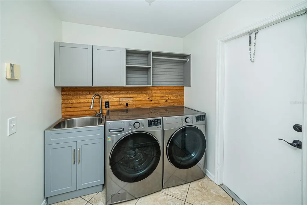 565 Chula Woods Court Chuluota FL 32766