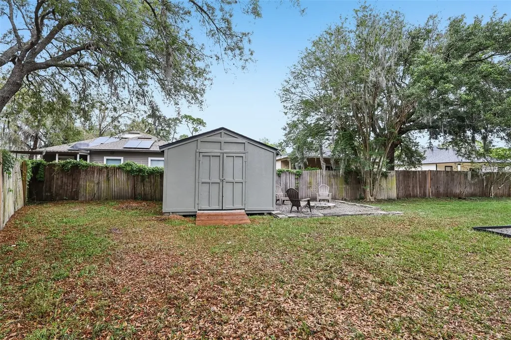 565 Chula Woods Court Chuluota FL 32766