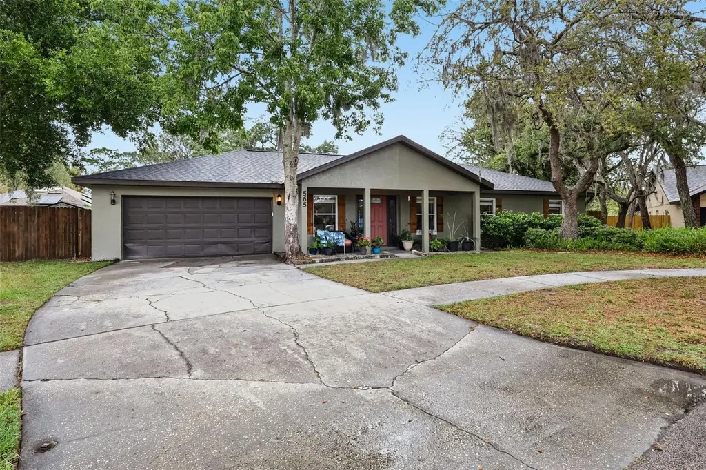 565 Chula Woods Court Chuluota FL 32766
