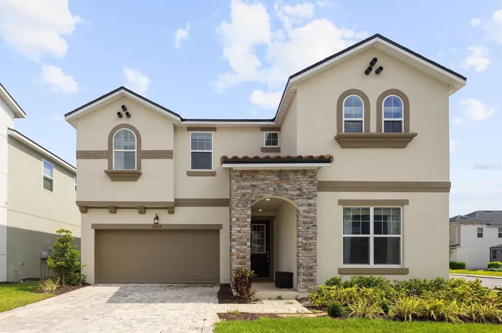 8934 Coconut Breeze Drive Kissimmee FL 34747