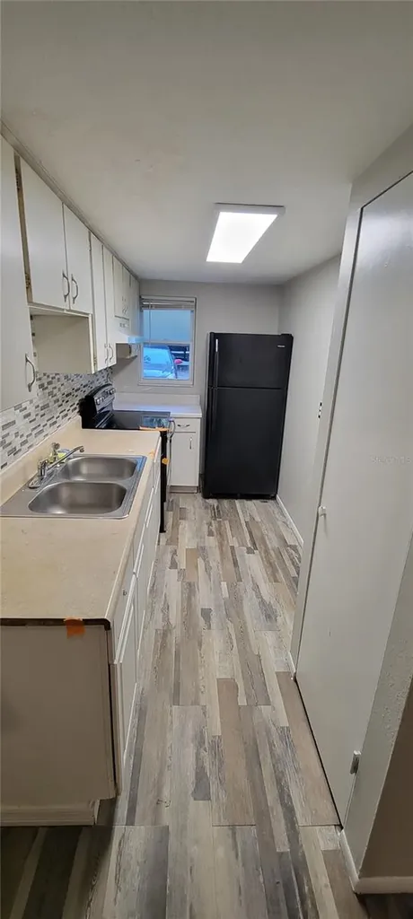 8725 N 48th Street Tampa FL 33617
