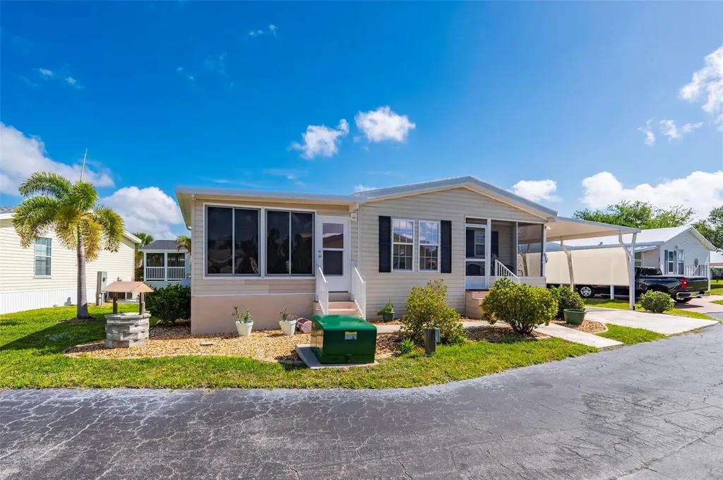 1000 Kings Highway Port Charlotte FL 33980