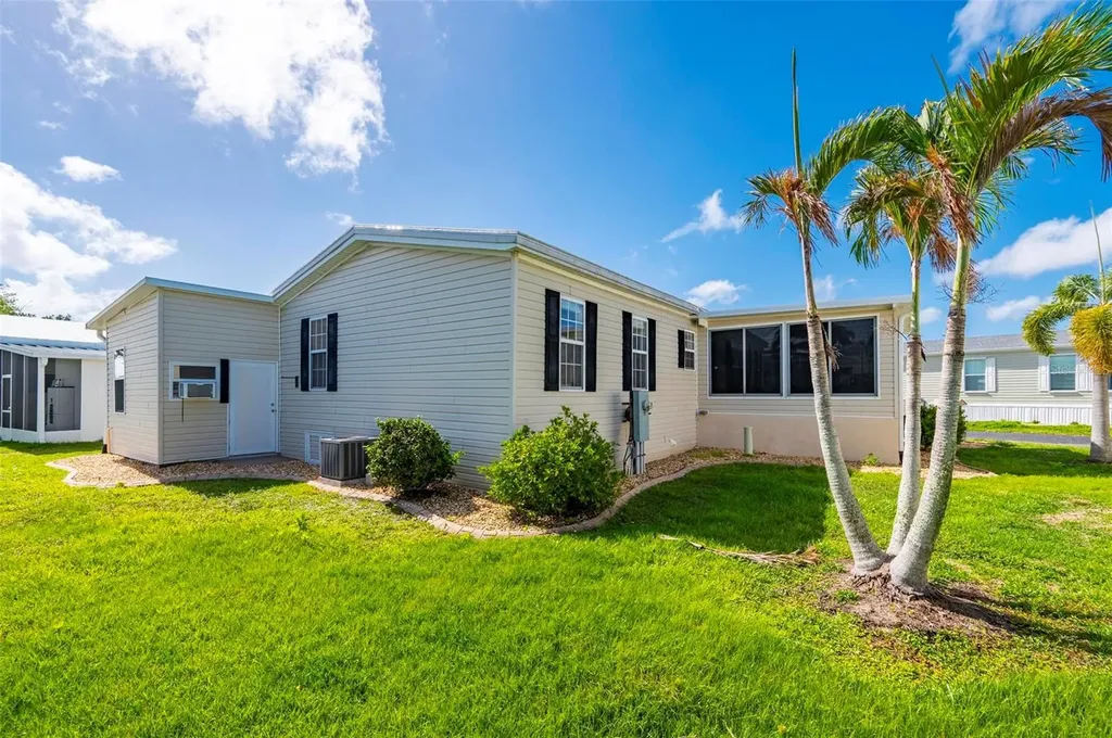 1000 Kings Highway Port Charlotte FL 33980
