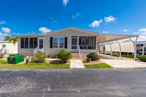 1000 Kings Highway Port Charlotte FL 33980