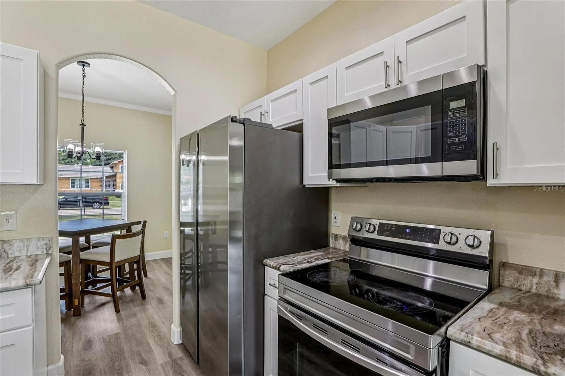 943 Amaros Avenue Orlando FL 32811