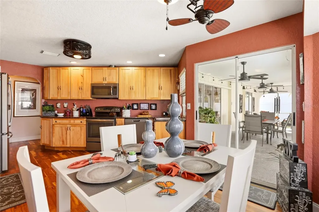 23494 Nelson Avenue Port Charlotte FL 33954