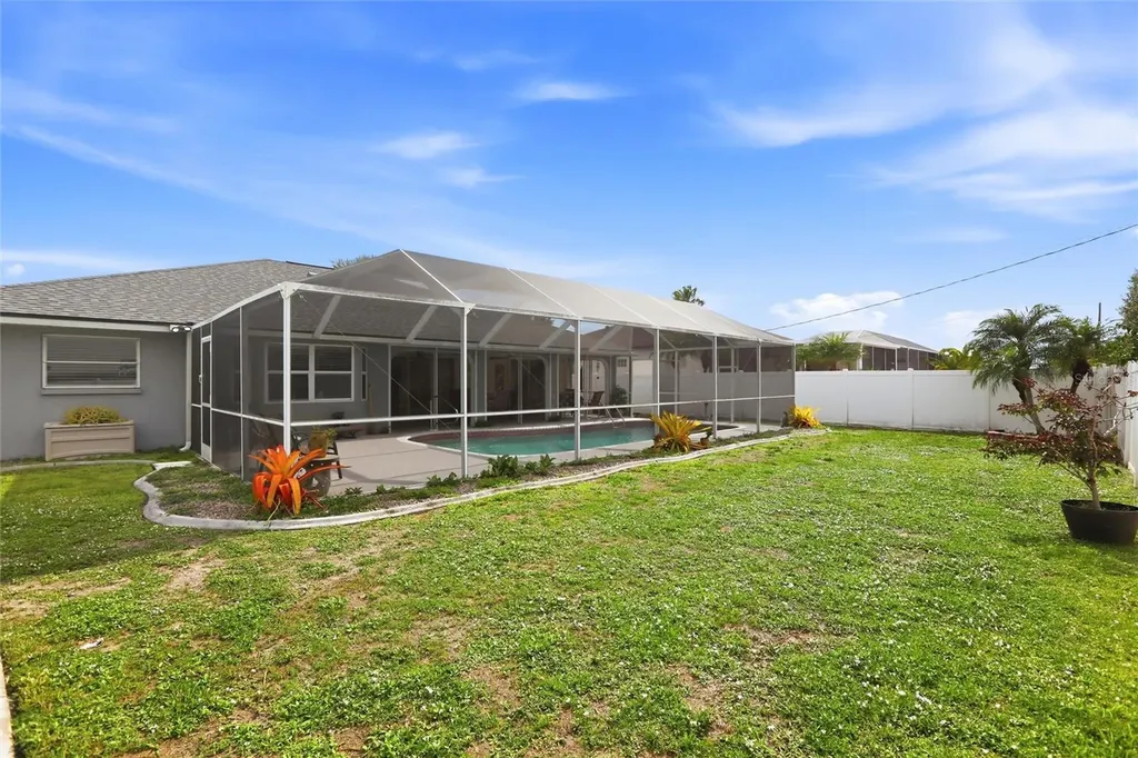 23494 Nelson Avenue Port Charlotte FL 33954