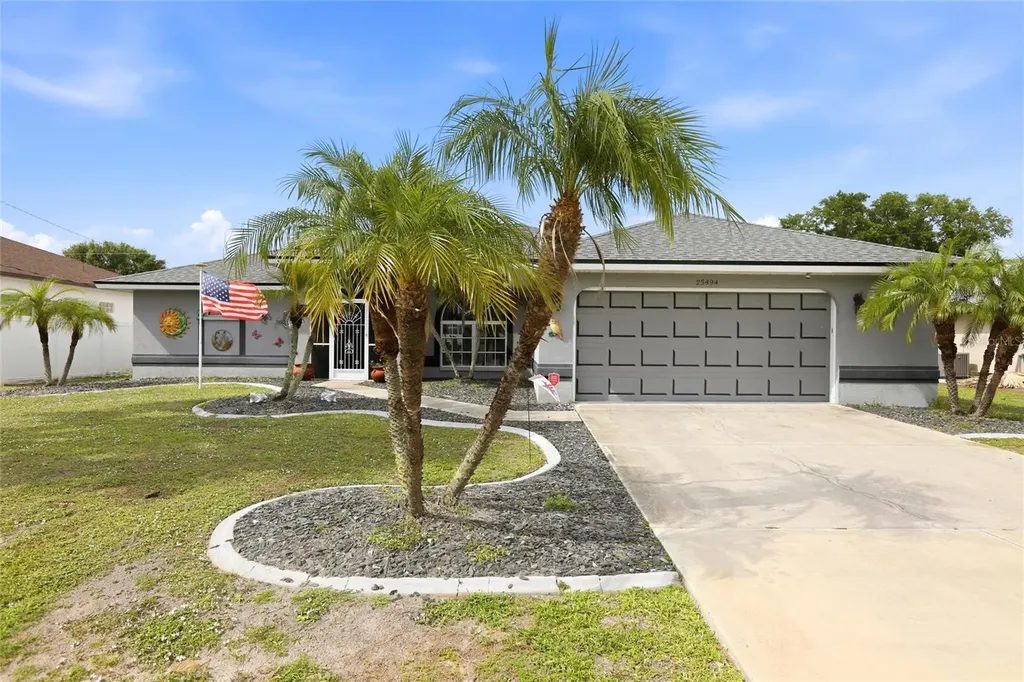 23494 Nelson Avenue Port Charlotte FL 33954
