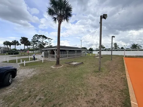 2173 Pebble Beach Boulevard Orlando FL 32826