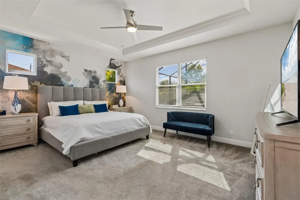 1008 Siberian Glen Bradenton FL 34212