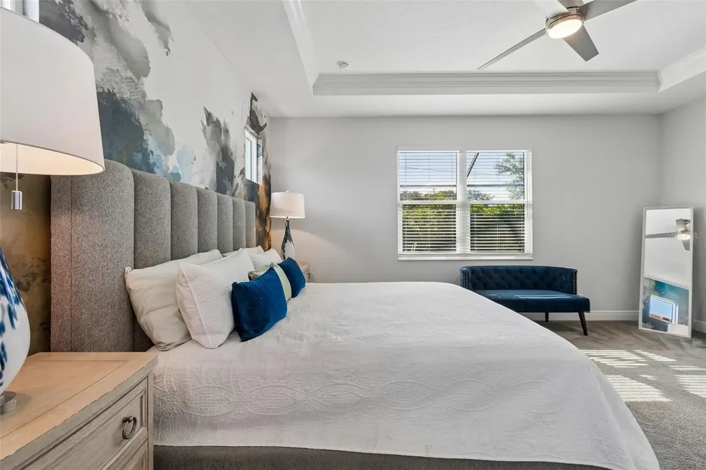 1008 Siberian Glen Bradenton FL 34212