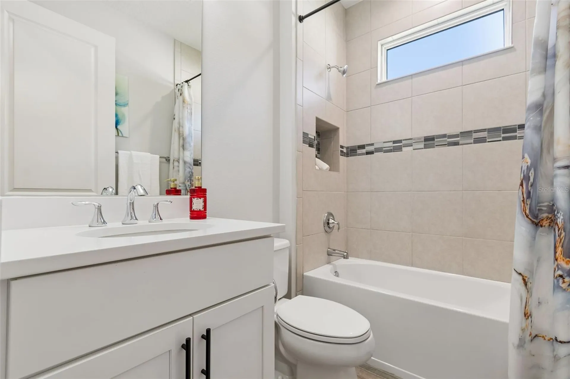1008 Siberian Glen Bradenton FL 34212
