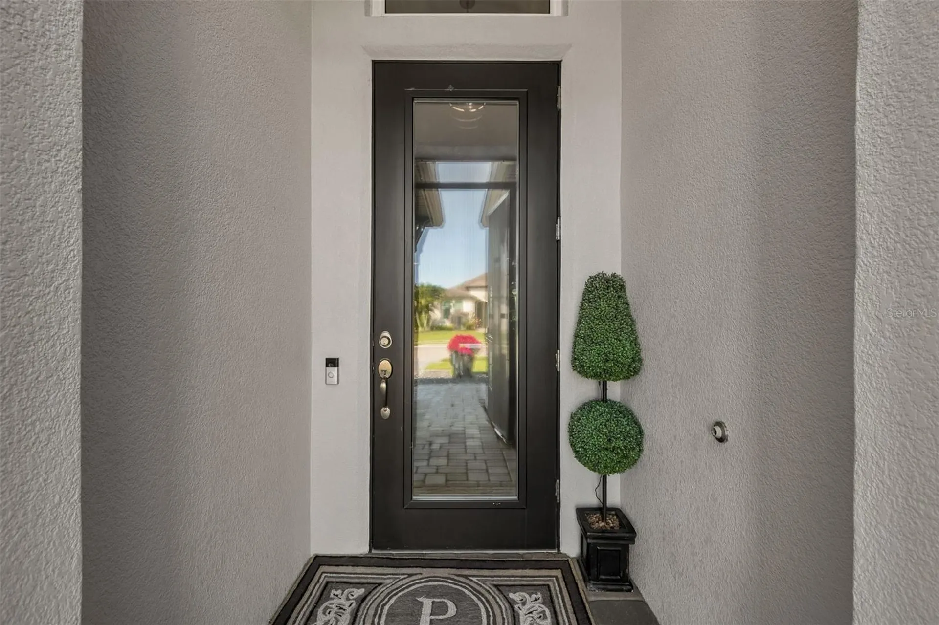 1008 Siberian Glen Bradenton FL 34212