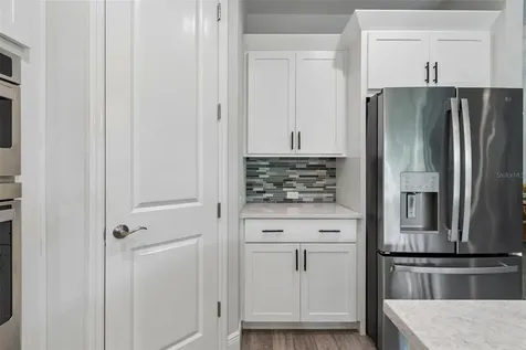 1008 Siberian Glen Bradenton FL 34212
