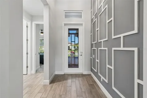 1008 Siberian Glen Bradenton FL 34212