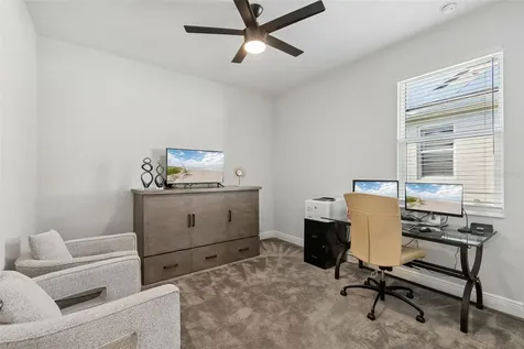 1008 Siberian Glen Bradenton FL 34212