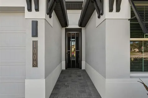 1008 Siberian Glen Bradenton FL 34212