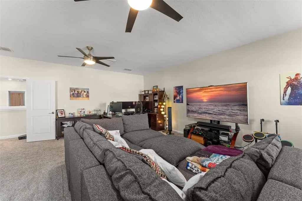 1834 Southern Red Oak Court Ocoee FL 34761