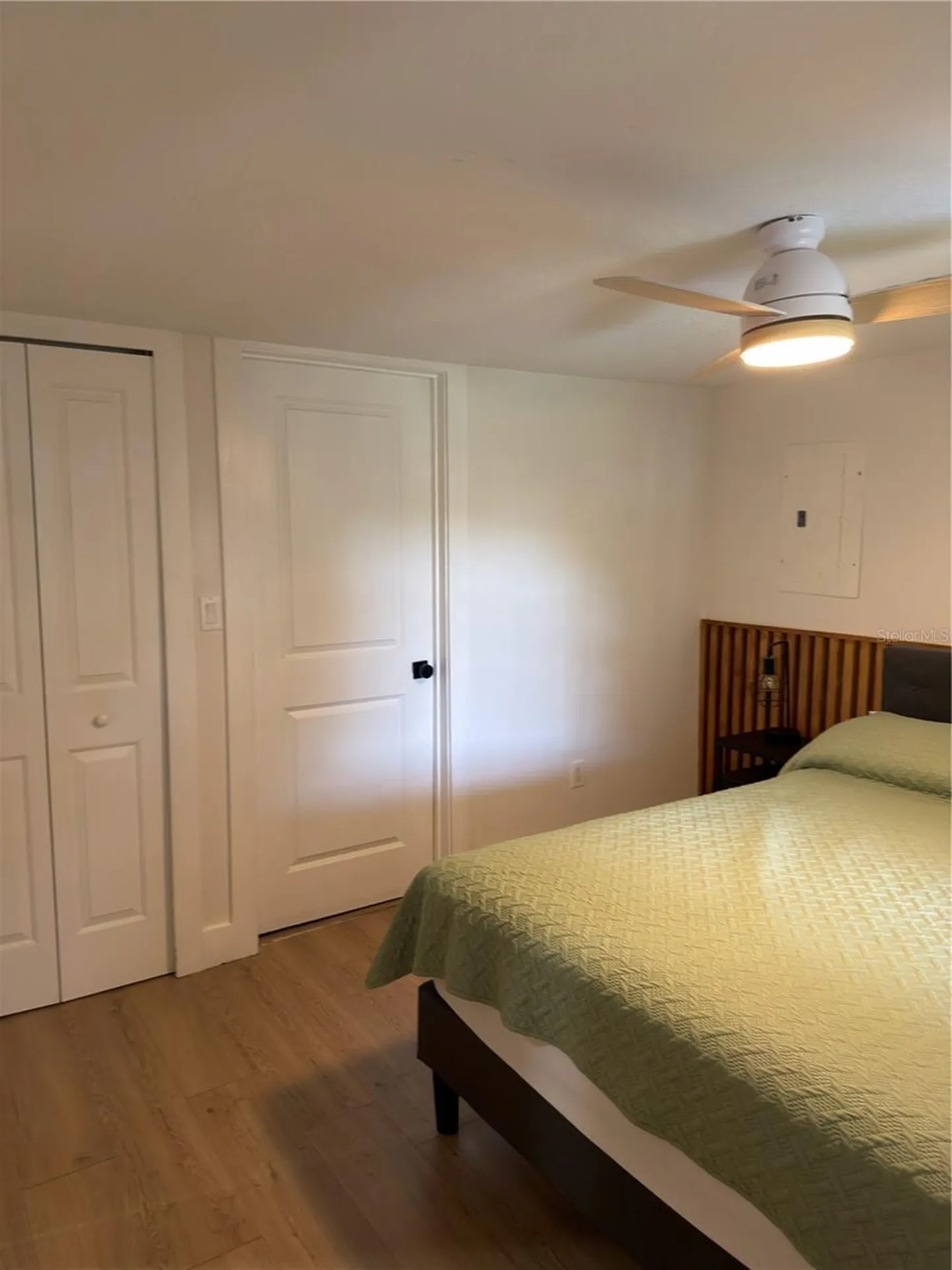 2417 W Gray Street Tampa FL 33609